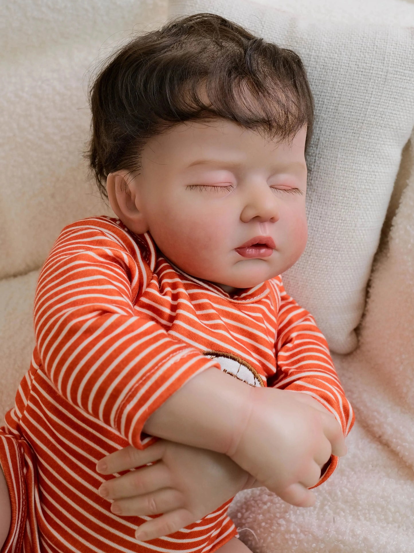 1PC 50cm/ 20-inch soft silicone sleeping reborn baby art baby doll toy girl lifelike 3D skin, holiday gift