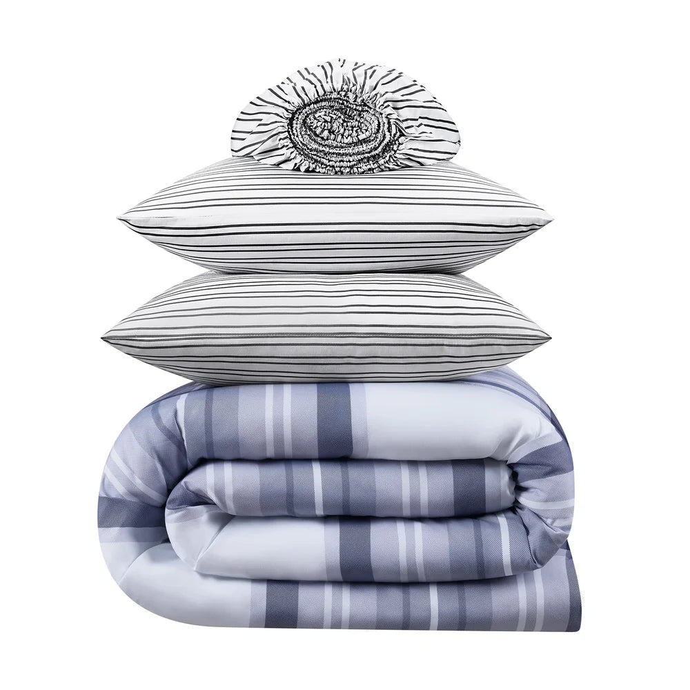 7-Piece Full Bedding Set Antimicrobial Stain Resistant Hypoallergenic Polyester Blue Plaid Bed-in-a-Bag Comforter Sheet