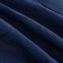 Soft Breathable Quilt Bedding Set.Modern Embossed Bedspread Collection