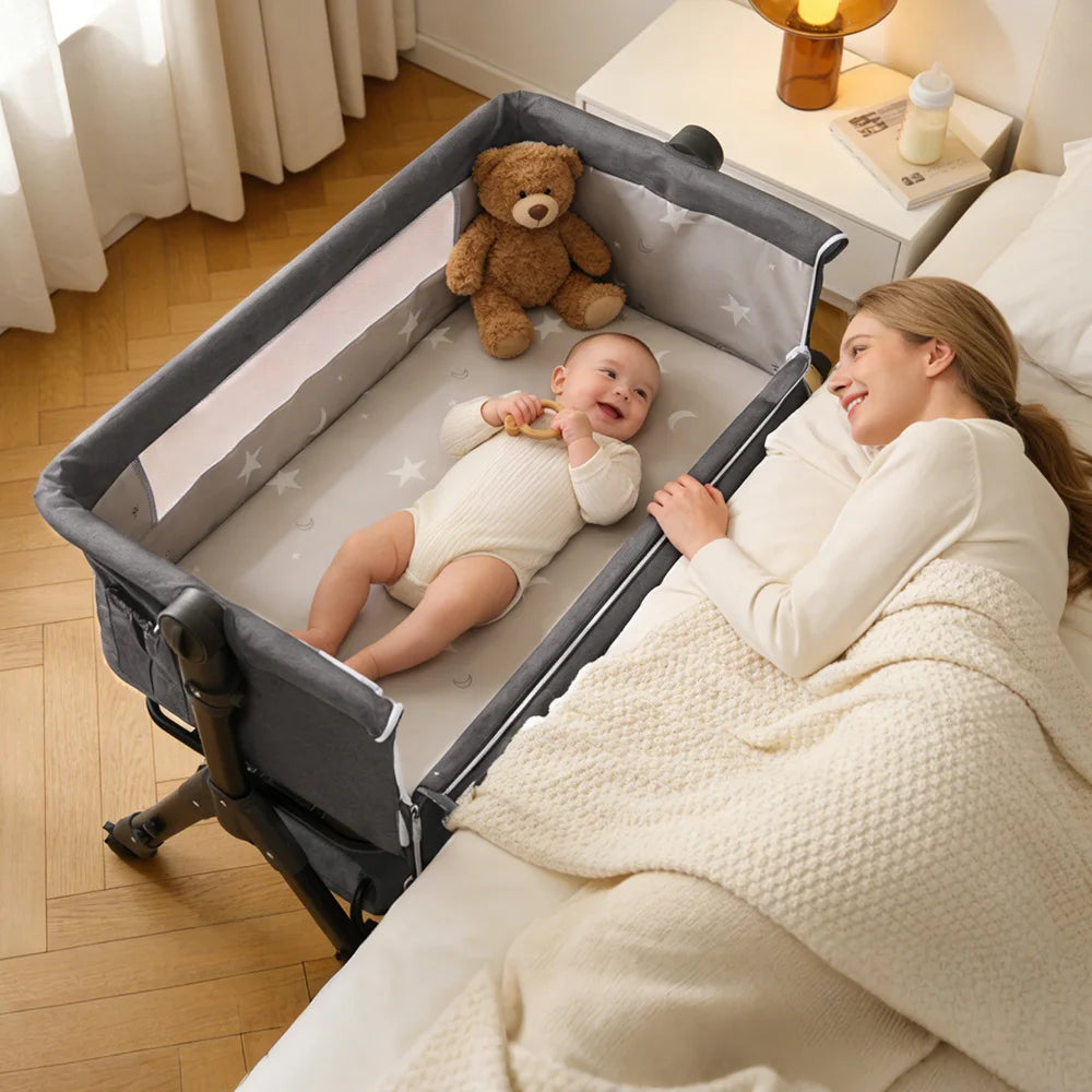 3-in-1 Portable Baby Bassinet & Bedside Sleeper with Storage Shelf and Wheels
