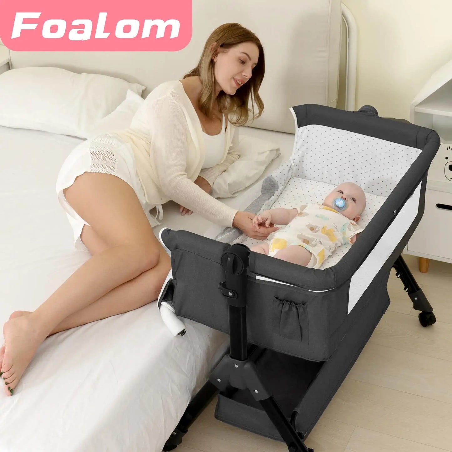 3-in-1 Baby Bassinet Bedside Sleeper with Adjustable Height & Portable Design
