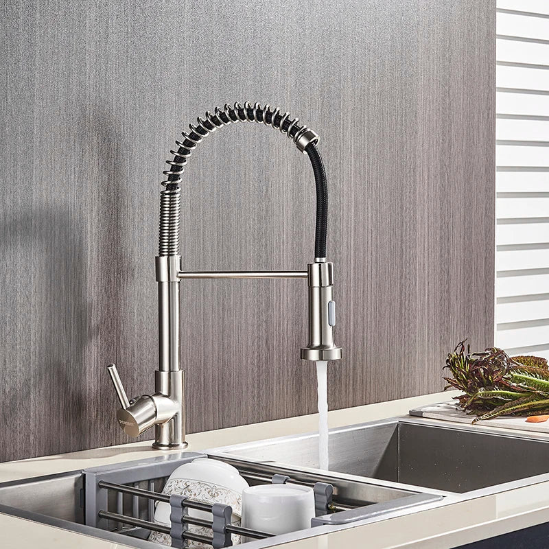 Brushed Gold Kitchen Sink Faucet Spring Pull-down Hot Cold Mixer Faucet Deck Installation Faucet