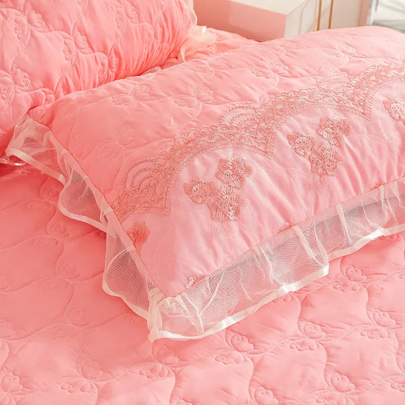 Soft Brushed Lace Ruffle Bedspread Set