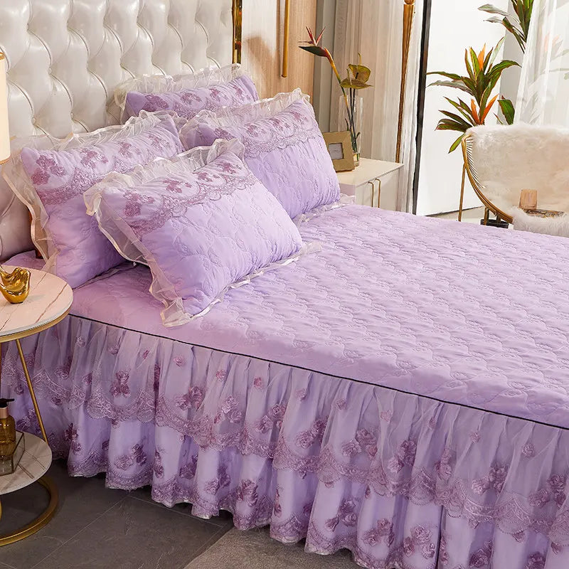 Soft Brushed Lace Ruffle Bedspread Set