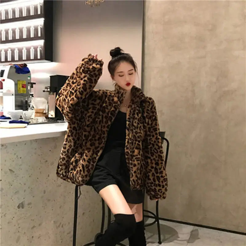 Women's Leopard Print Puffer Jacket – Warm Quilted Winter Coat with Stand Collar
