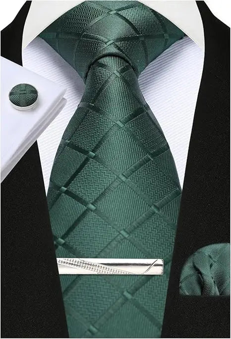 100% Silk Plaid & Checkered Men’s Tie Set with Pocket Square, Tie Clip & Cufflinks. Business & Wedding Necktie Gift Set  Optimized Description