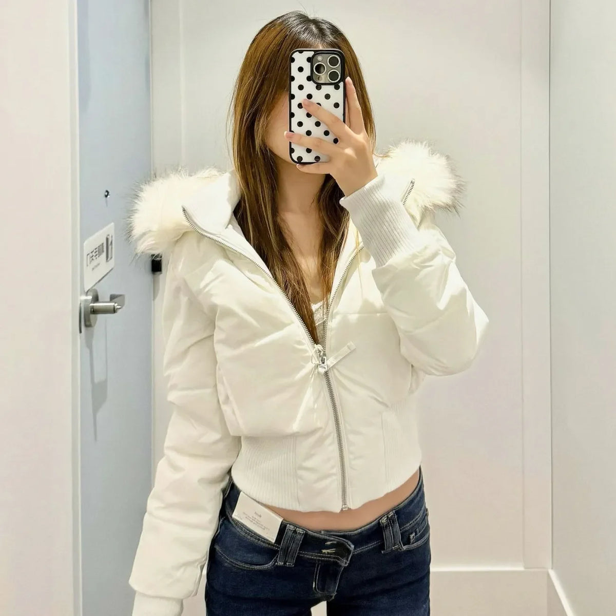 Women's Hooded Short Winter Puffer Jacket. Warm Cotton-Padded Parka Coat