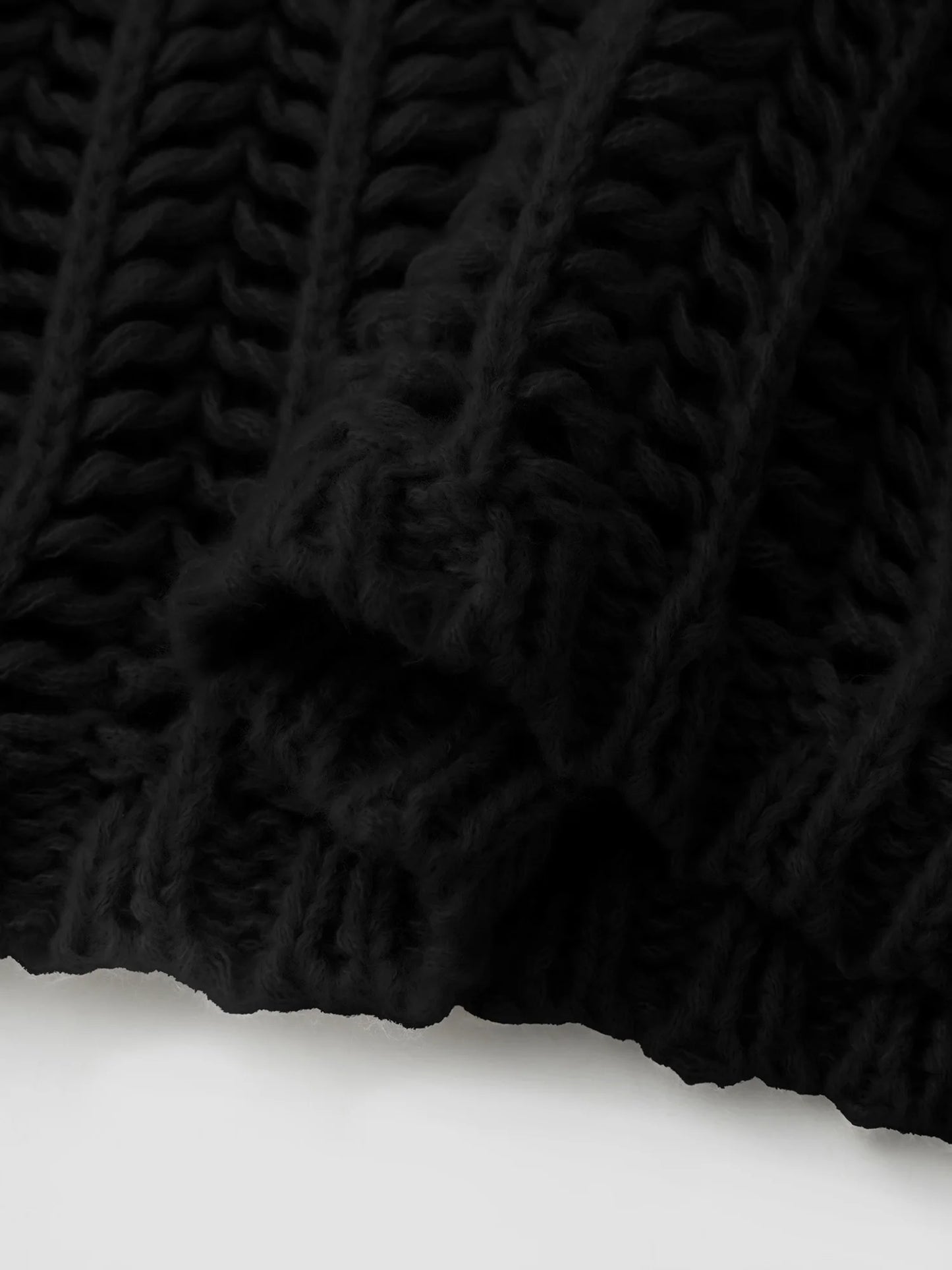 Women s Casual V-Neck Sweater with Ribbed Hem and Cuffed Sleeves Lightweight Knit Pullover for Spring Fashion