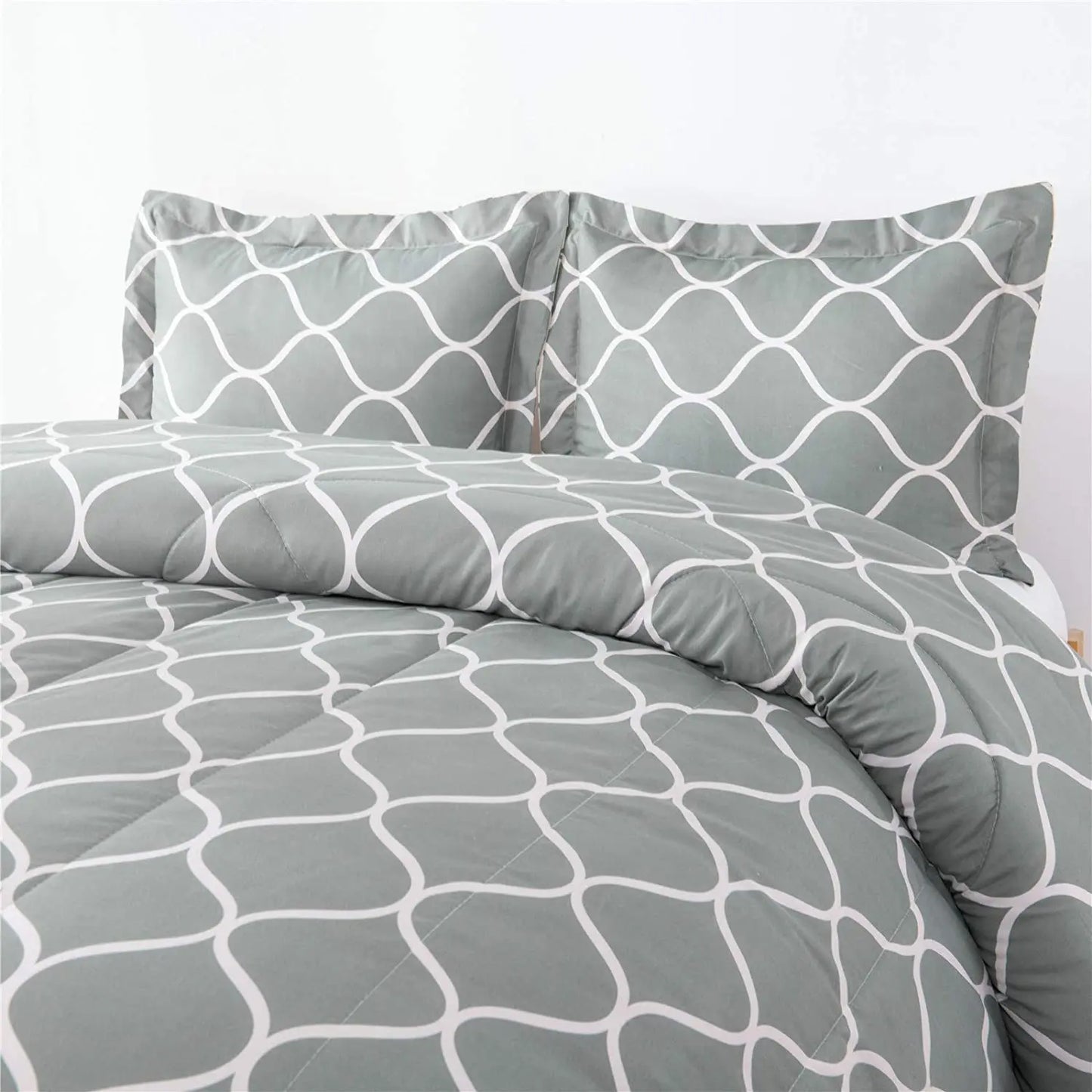 Gray Geometric Polyester Twin Bedding Comforter Set 2 Piece