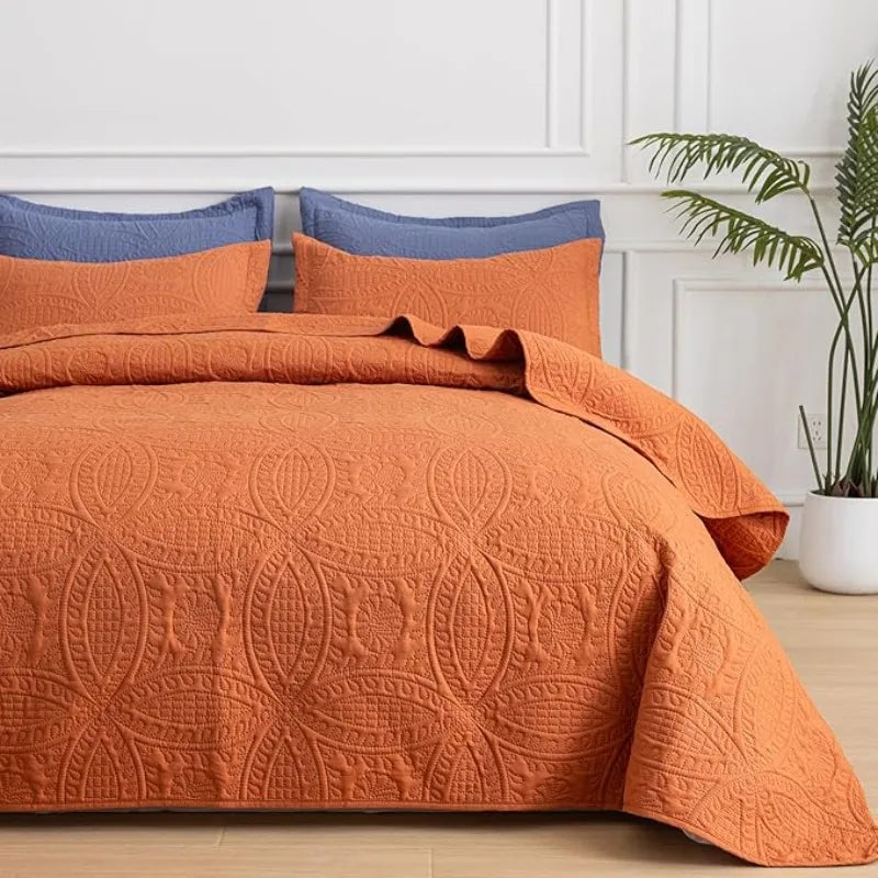 Soft Breathable Quilt Bedding Set.Modern Embossed Bedspread Collection