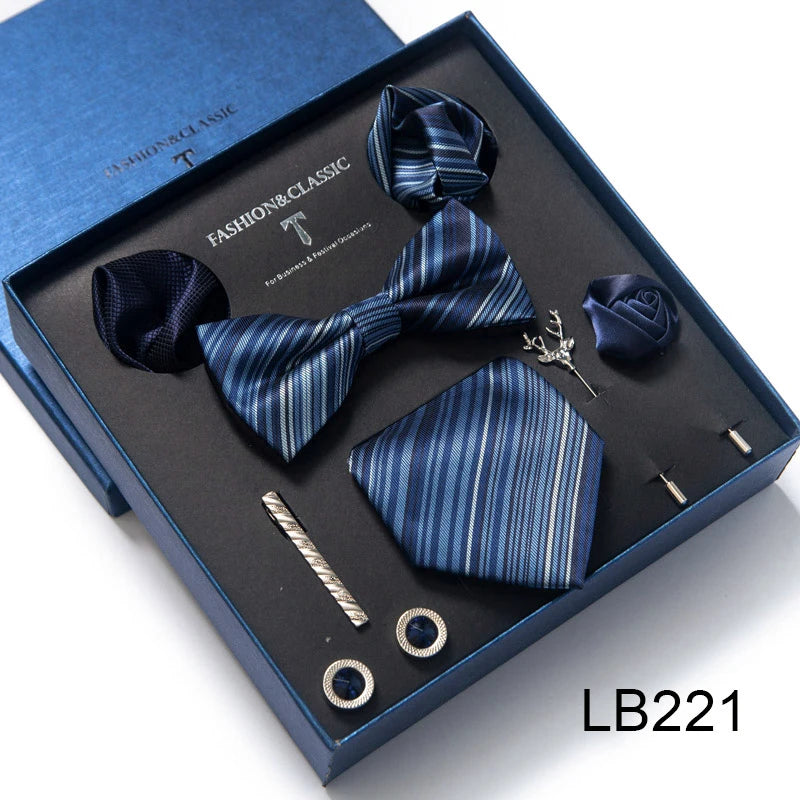 Men’s Novelty Silk Tie Gift Set. Necktie, Pocket Square & Accessories