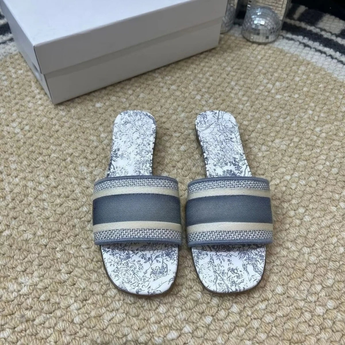 Women’s Designer.Inspired French Style One-Band Slide Sandals