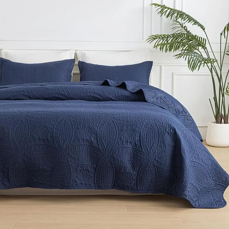 Soft Breathable Quilt Bedding Set.Modern Embossed Bedspread Collection
