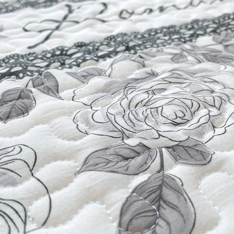 Elegant Contrast Lace Quilted Bedspread Set