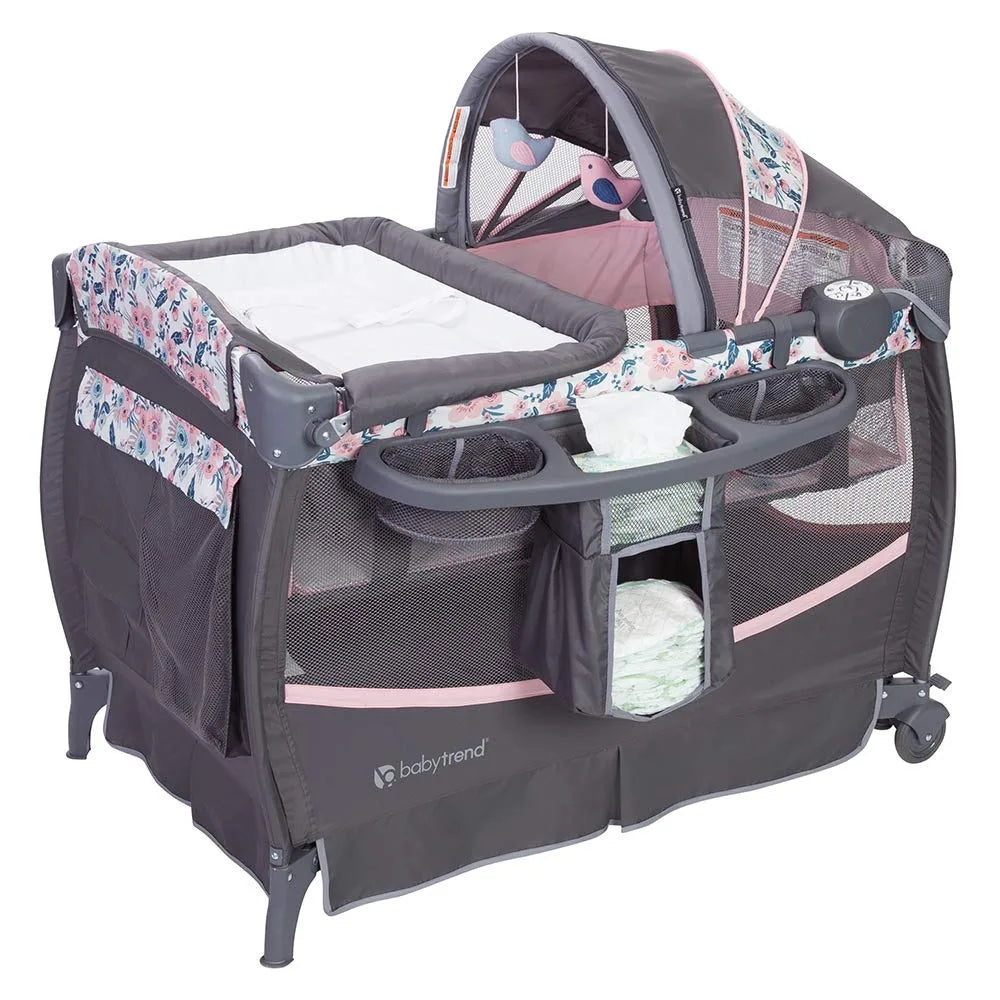 Deluxe II Nursery Center Playard Bluebell With Toy Bar