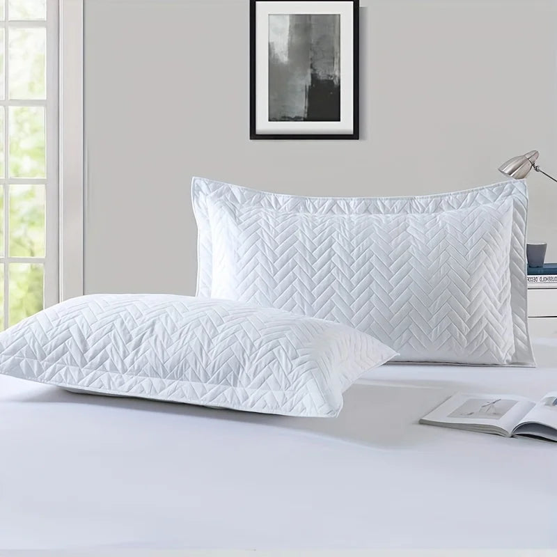 Lightweight Solid Color 2/3-Piece Quilted Bedding Set