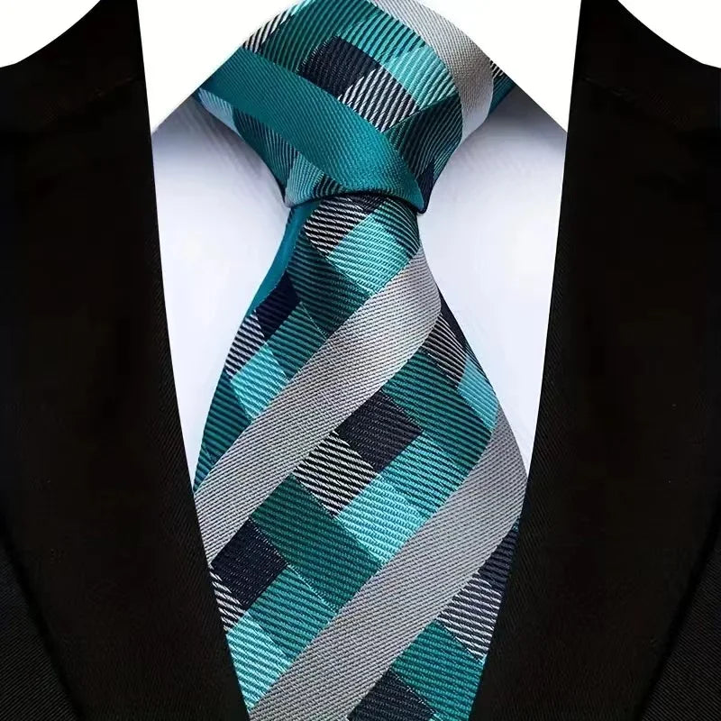 Luxury Men’s Plaid Business Necktie. Classic Checkered Jacquard Tie