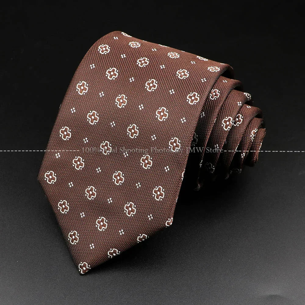 Luxury Paisley Men’s Business Necktie . Wedding & Formal Tie