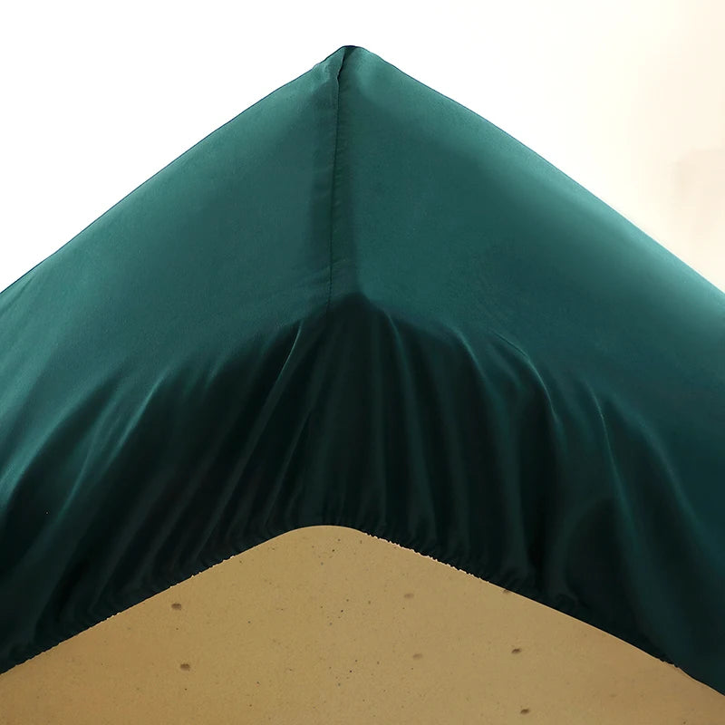 Queen Size Comforter Sets - Home Bedding Set with Blanket And Bed Sheets for Extra Comfort And Warmth - Bedroom Decor