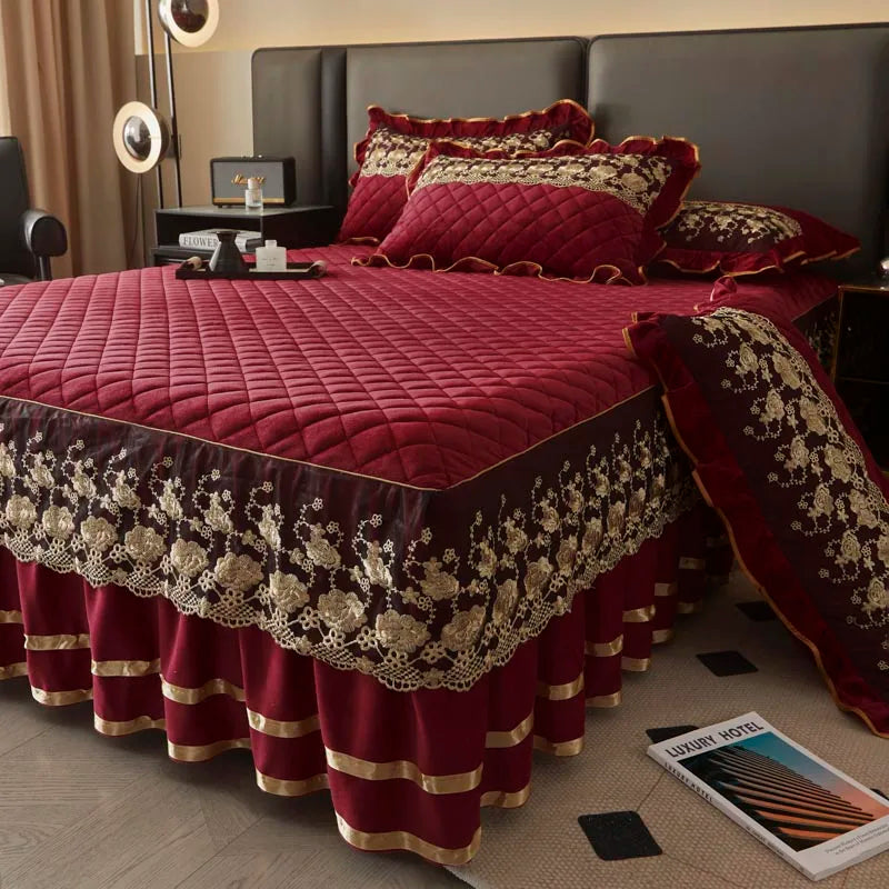 Luxury European Lace Velvet Bedspread Set