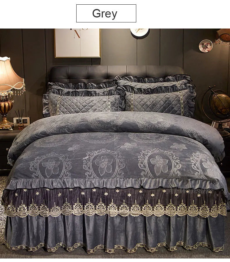 Luxury 4-Piece Embossed Velvet Lace Bedding Set