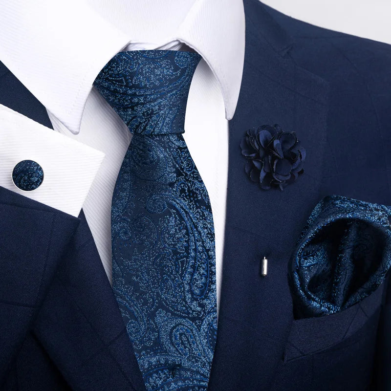 Luxury Green Floral Men’s Necktie Set .Tie, Pocket Square & Cufflinks