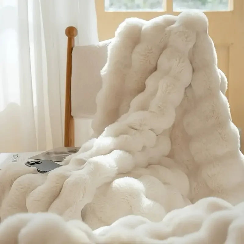 Cozy Bubble Fleece Blanket for Couch, Faux Fur Blanket for Sofa, Fluffy Soft Decorative Throw for Bed and Winter, Mother's Day