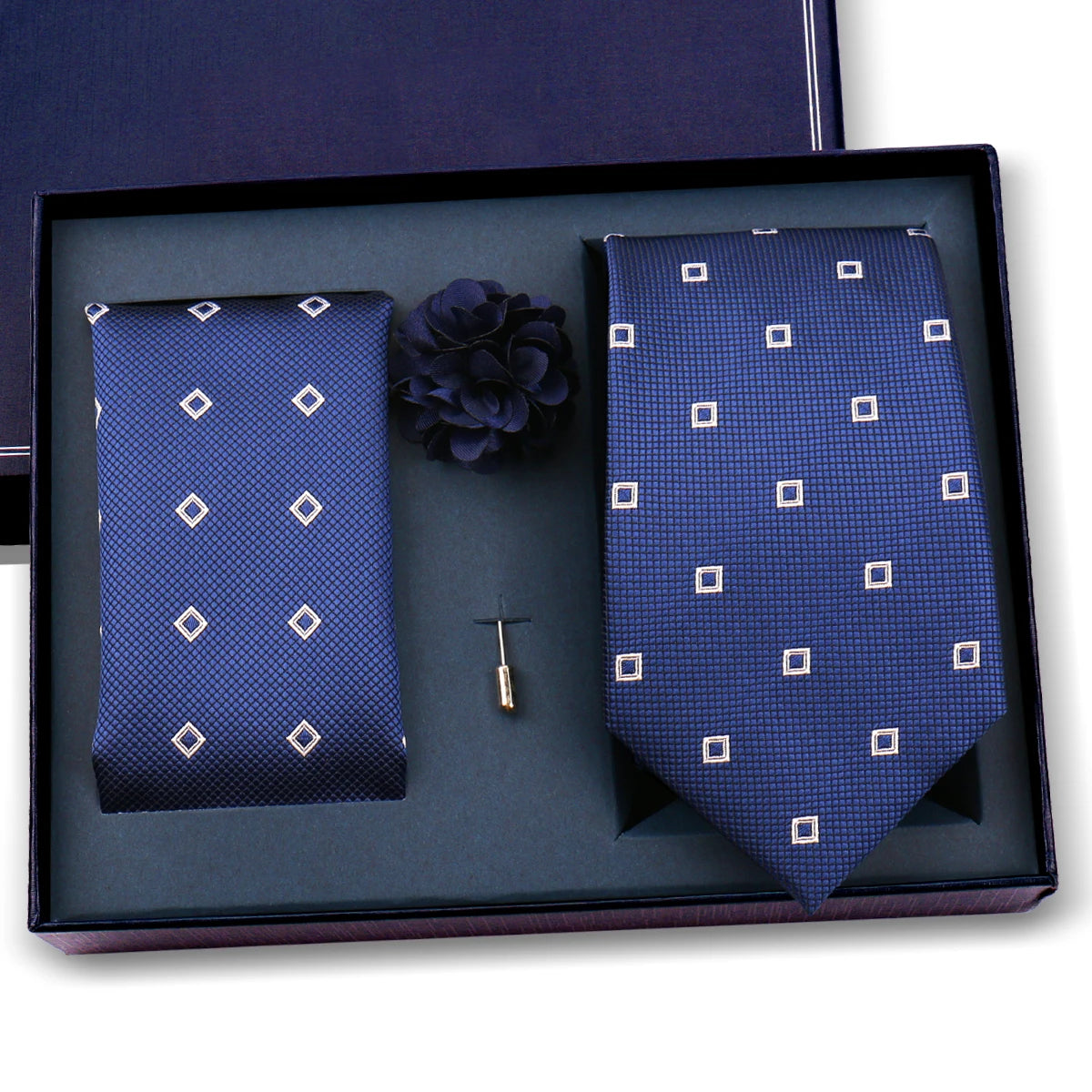 Luxury Men’s Paisley Necktie Gift Set. Silk Tie, Pocket Square, Cufflinks & Gift Box for Weddings & Business