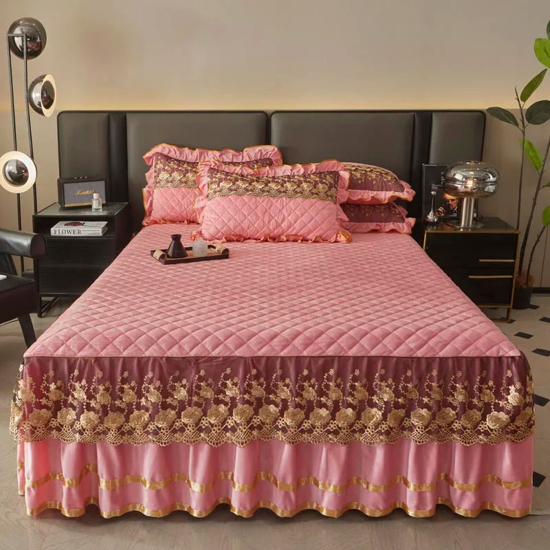 Luxury European Lace Velvet Bedspread Set