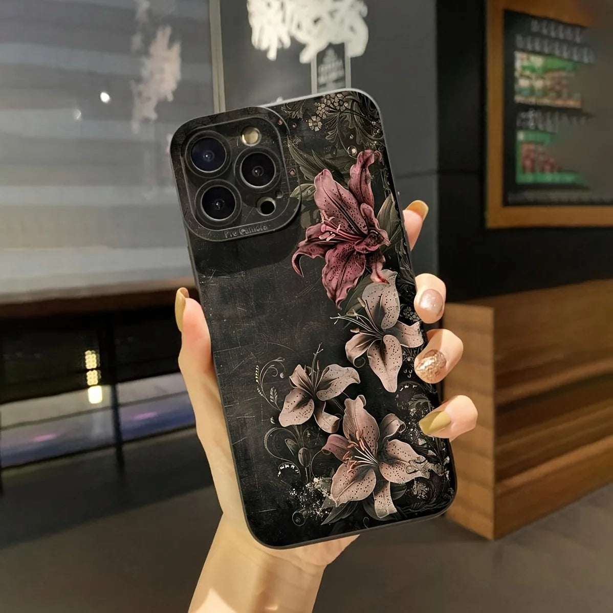Elegant Floral iPhone Case. Luxury Style with Everyday Protection