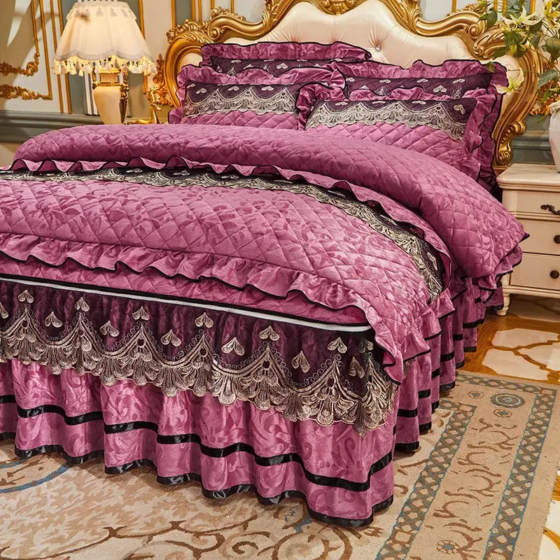 Luxury Emerald Green Quilted Bedspread Set