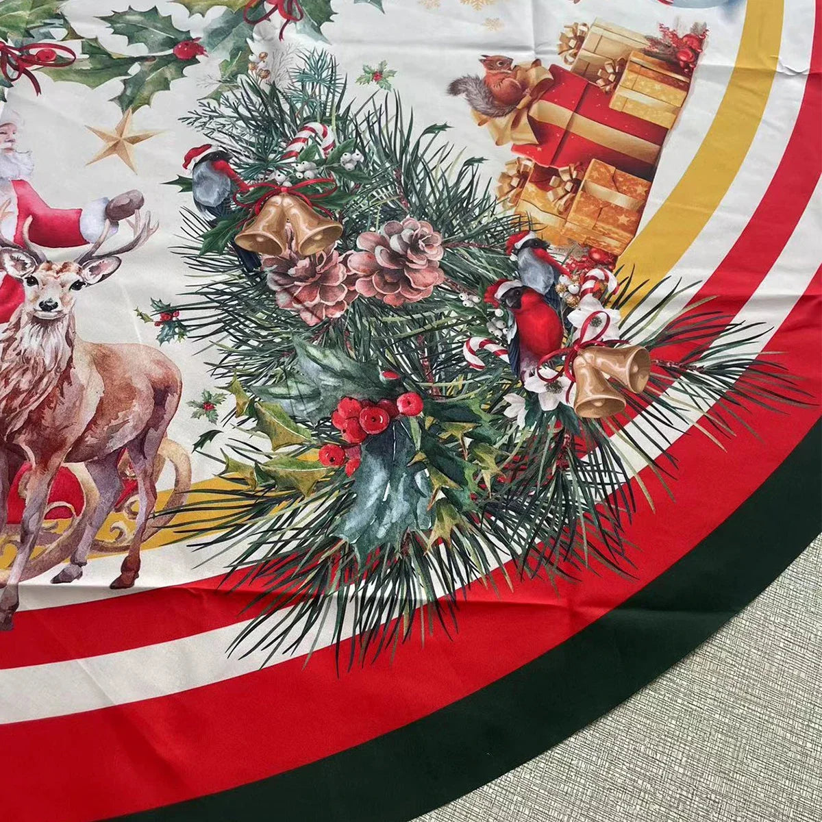 Christmas Round Tablecloth Christmas Wreath Snowflake Table Cloth Red Merry Christmas Home Decoration For ChristmasTable Cover