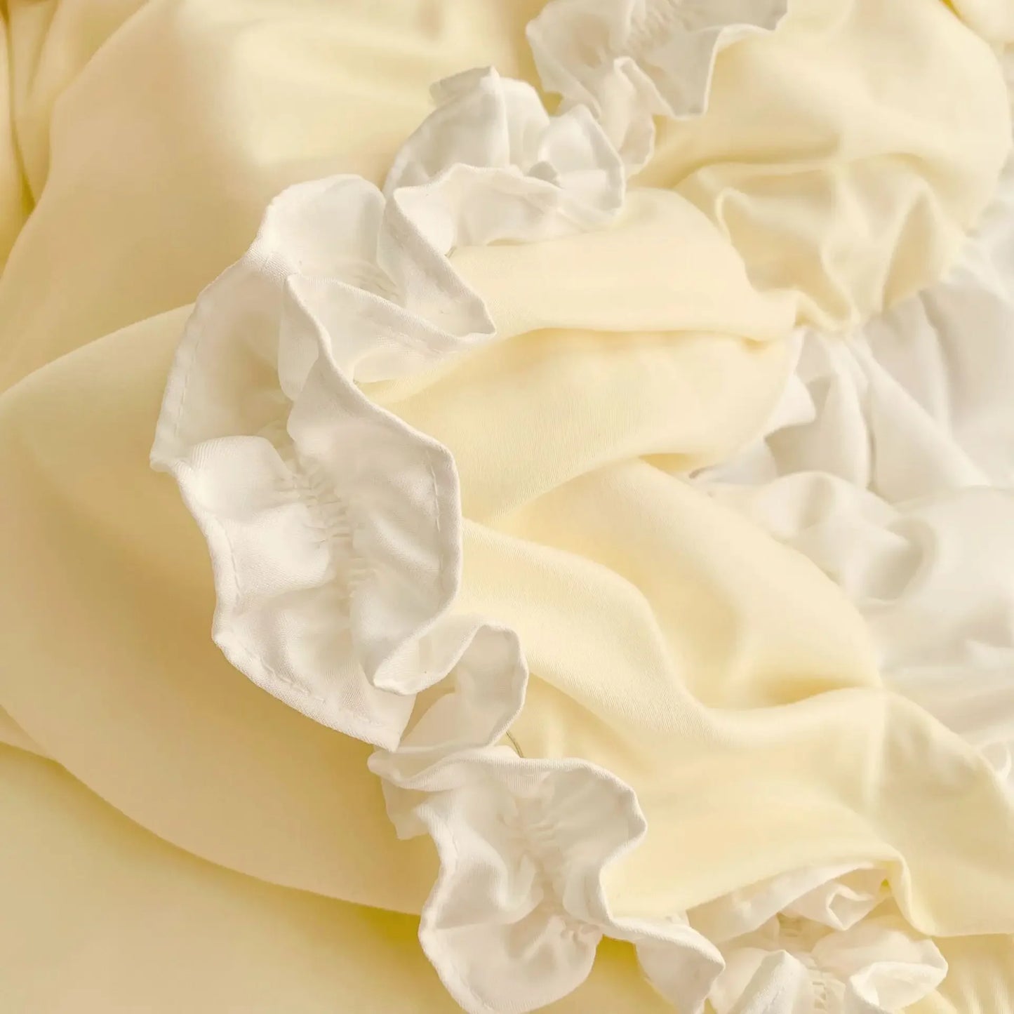 Elegant Ruffled Lace Bedding Set. Luxury Princess Style