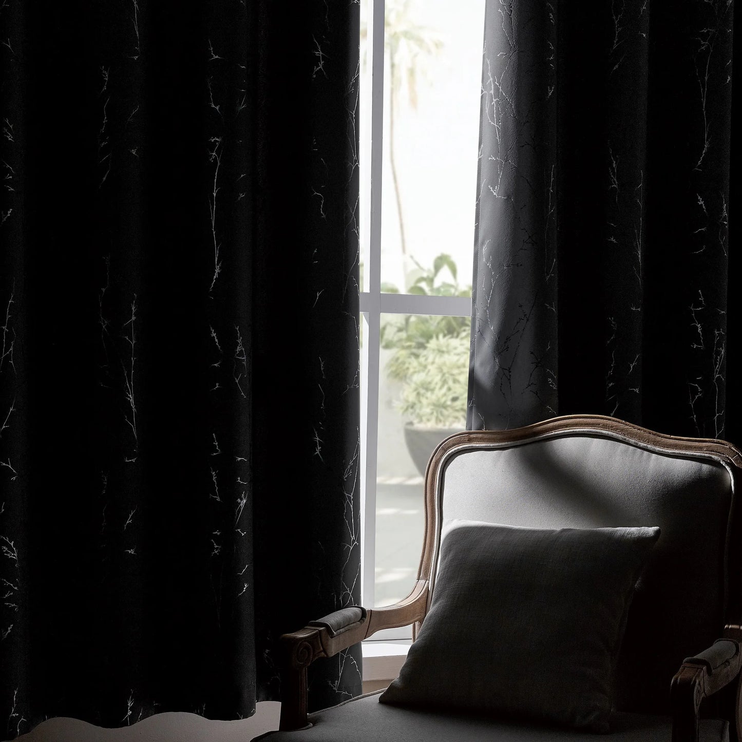 Pack of 2 Blackout Thermal Insulated Curtains