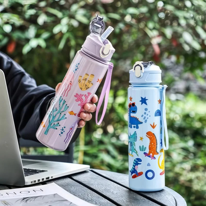 750ml Dinosaur Kids Water Bottle with Straw. Leakproof Sports & School Drinking Cup