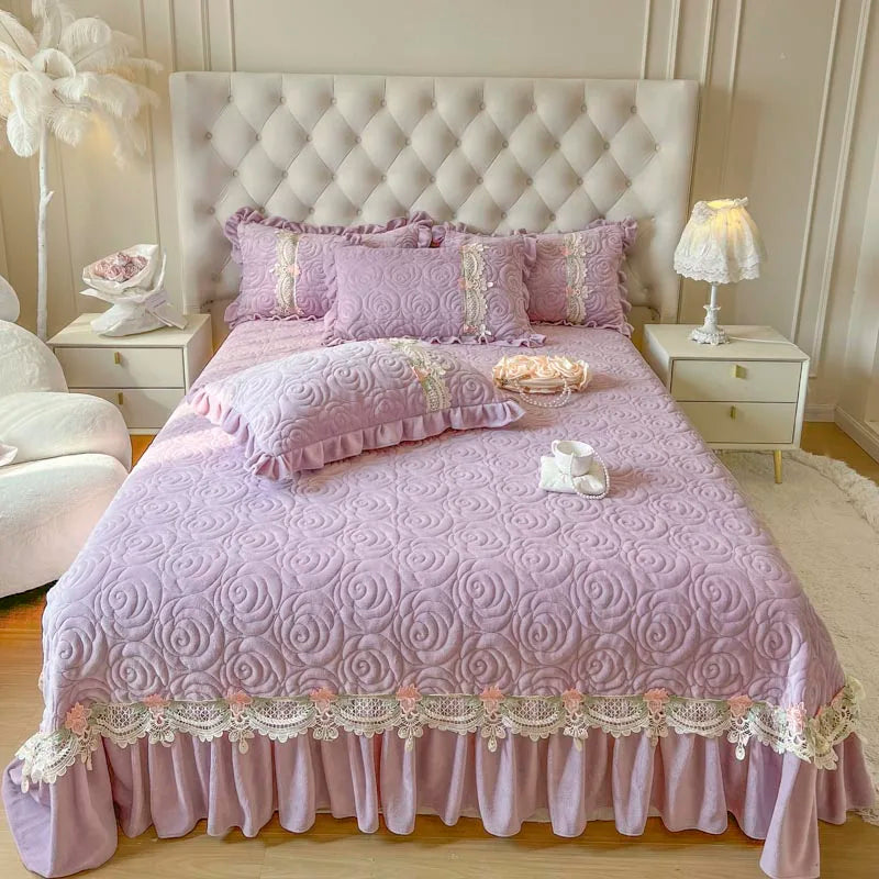 Luxury Velvet Fleece Ruffled Bedspread Set