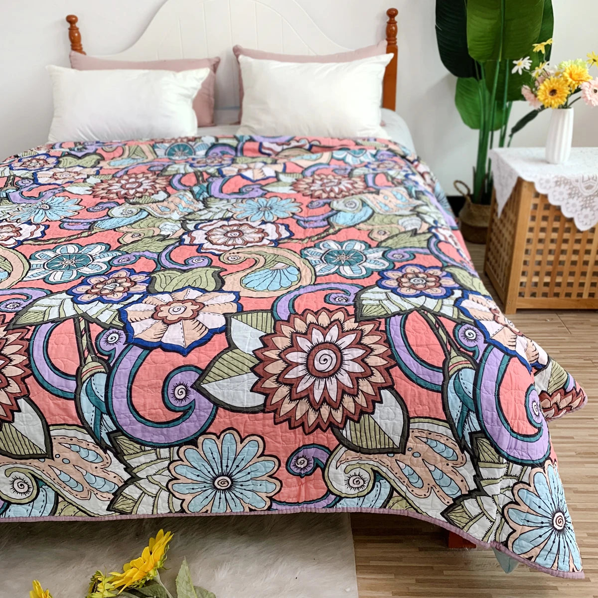 Floral Lightweight Quilted Bedspread Set