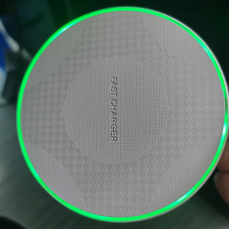Ultra Thin Wireless Fast Charging Pad for Smartphones  Universal Qi Charging Dock
