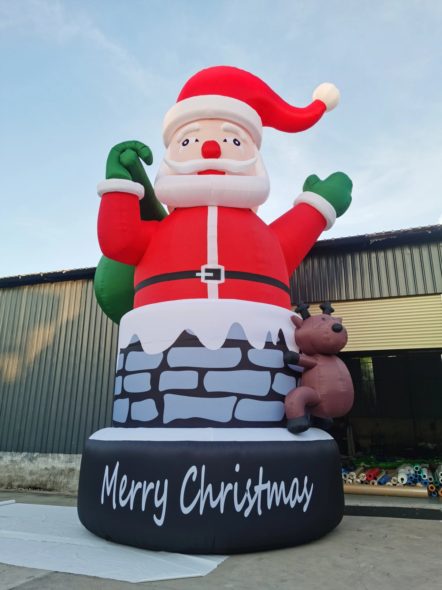 （26ft Handbag/Chimney Santa Claus is out of stock） Giant Inflatable Santa Claus Christmas Inflatable Outdoor Decoration For Part