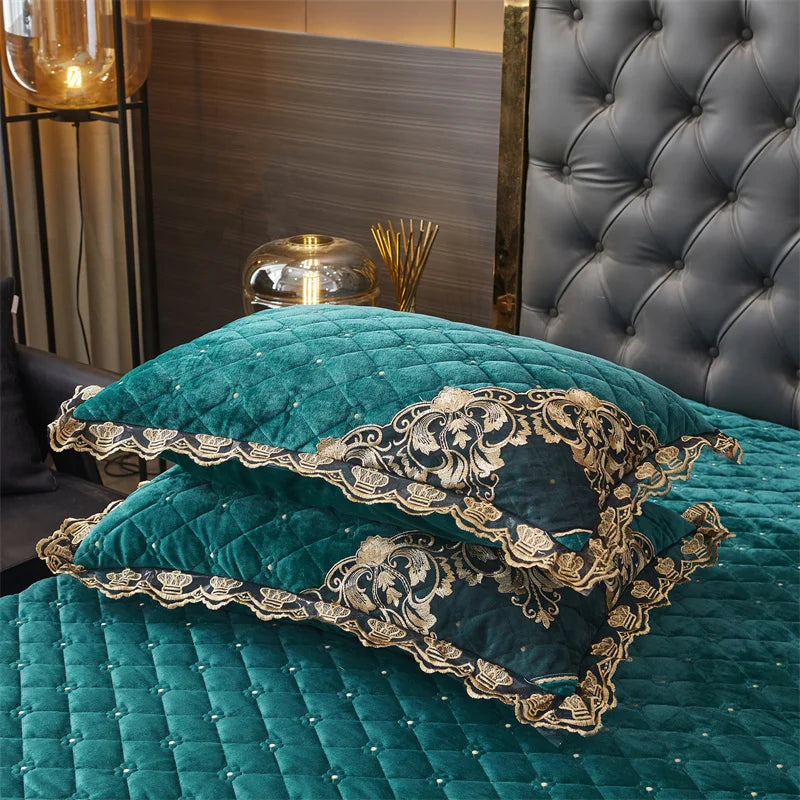 AIWINSURE-European Lace Velvet Bedspread Set, King Size, Queen Thickened Bed Cover, Soft Bed Skirt, Luxury, with 2 Pillowcases