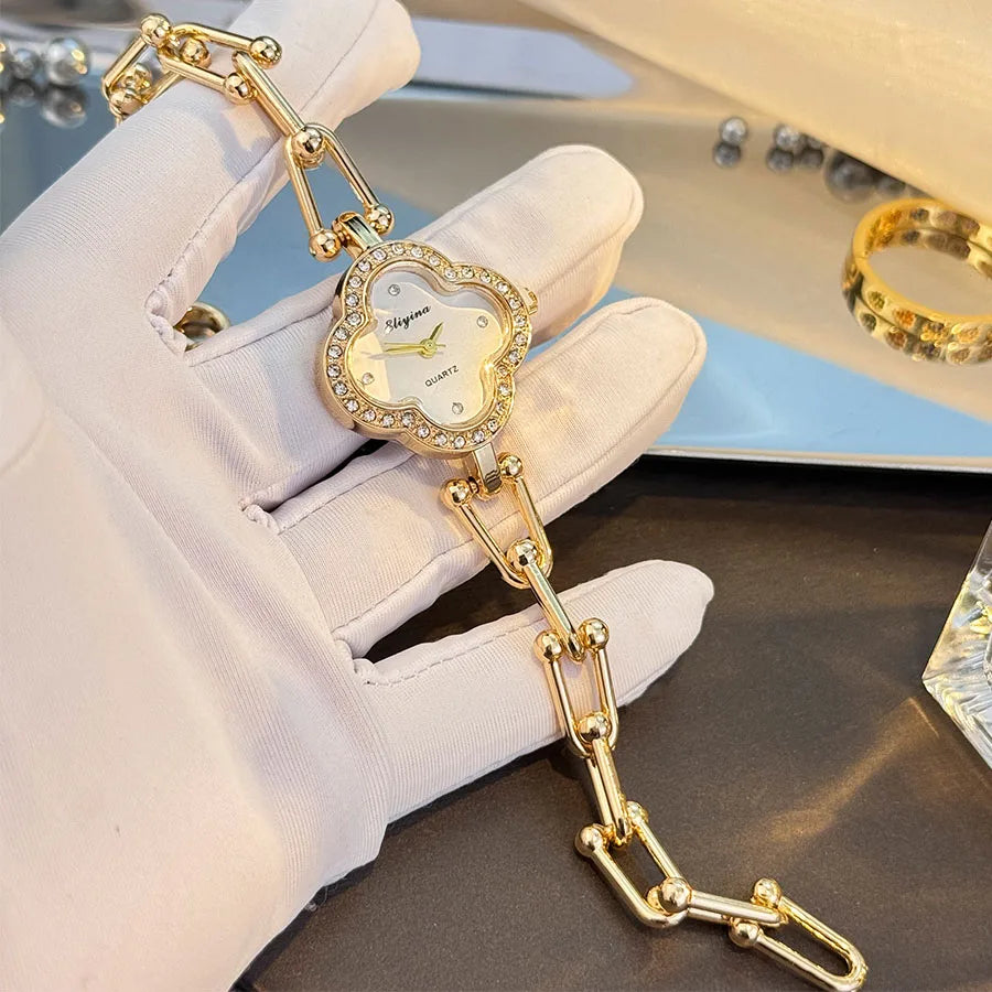 Lucky Four Leaf Clover Women’s Bracelet Watch Elegant Fashion Timepiece
