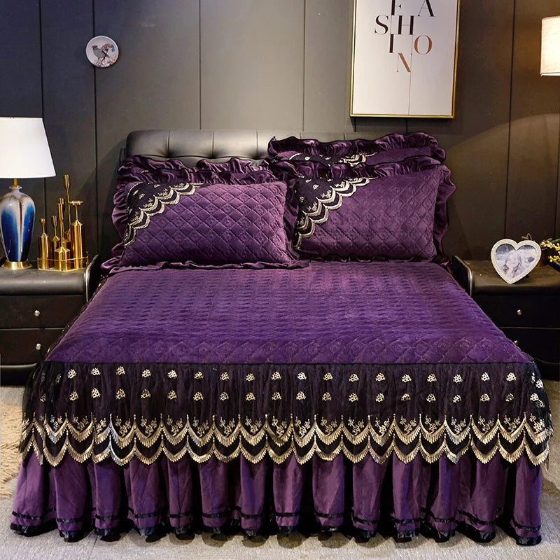 Luxury Dark Blue Quilted Lace Bedspread Set