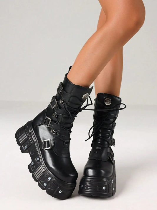 Cool Fashion Women Combat Boots Chunky Heels Thick Bottom Studs Zip Buckle Platform Punk Gothic Luxury Women Street Shoes