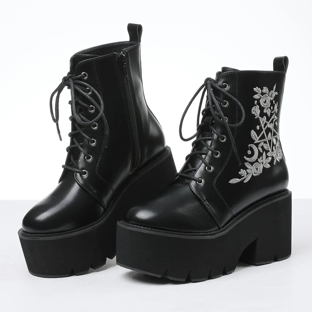 Stylish Goth Motorcycle Women Ankle Boots Embroidered Street Thick Bottom Y2k Chunky High Heels Platform Short Booties Halloween