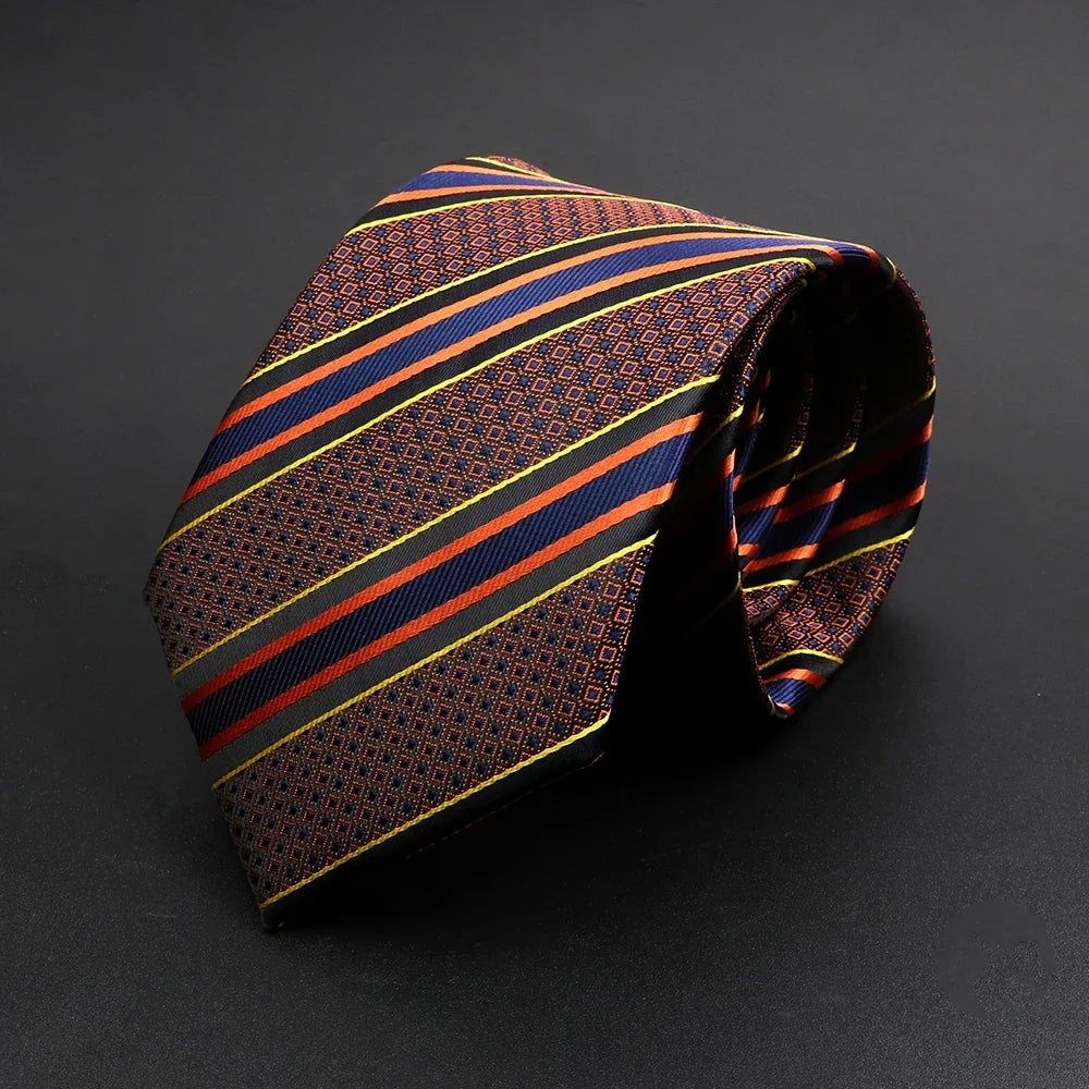 Luxury Paisley Men’s Business Necktie . Wedding & Formal Tie