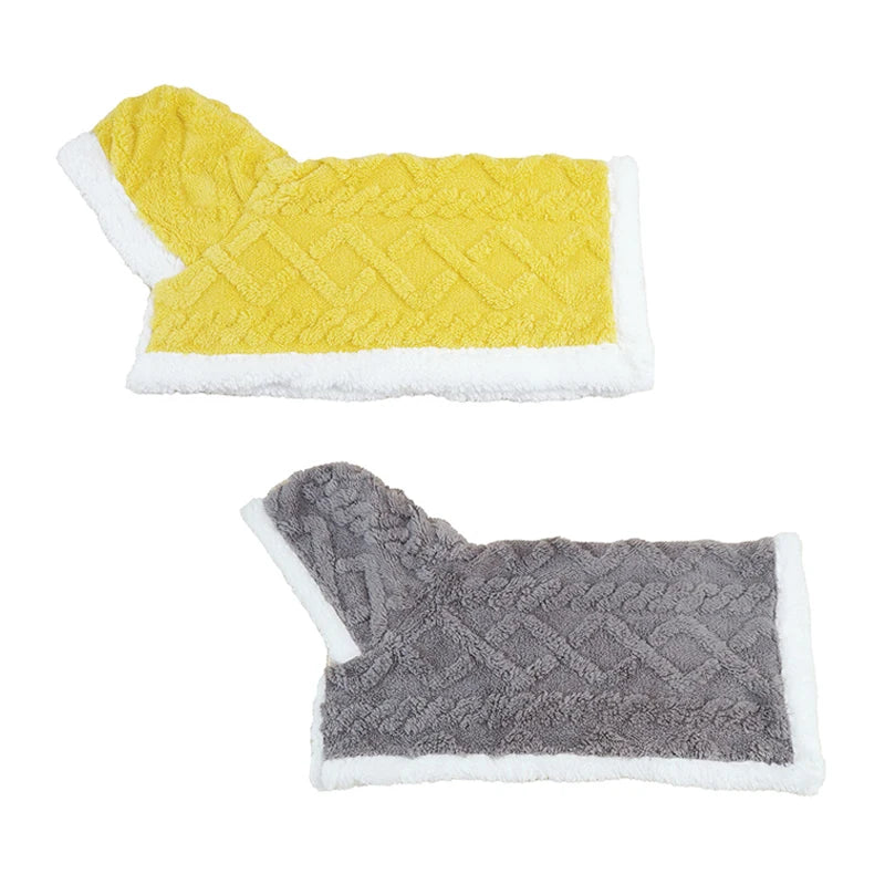 Thickened Flannel Pet Shawl - Warm Autumn/Winter Cloak & Sleeping Blanket for Dogs & Cats