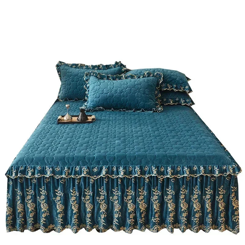 Luxury Velvet Ruffled Bedspread Set with Pillow Covers