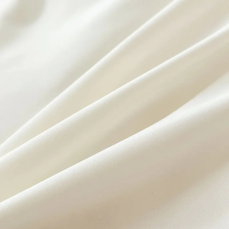 4-Piece Soft Brushed Duvet Cover Set . Solid Color Bedding