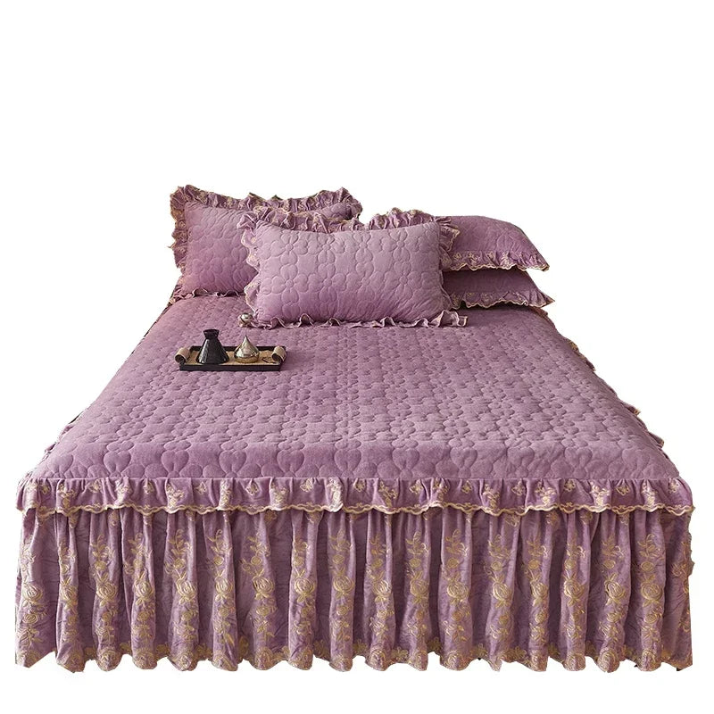 Luxury Velvet Ruffled Bedspread Set with Pillow Covers