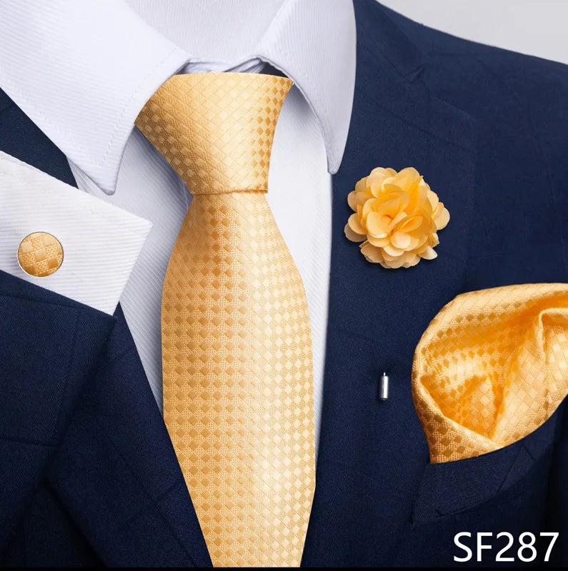 Luxury Green Floral Men’s Necktie Set .Tie, Pocket Square & Cufflinks